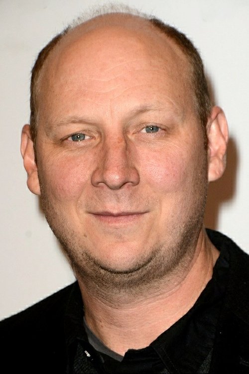 Dan Bakkedahl portrait