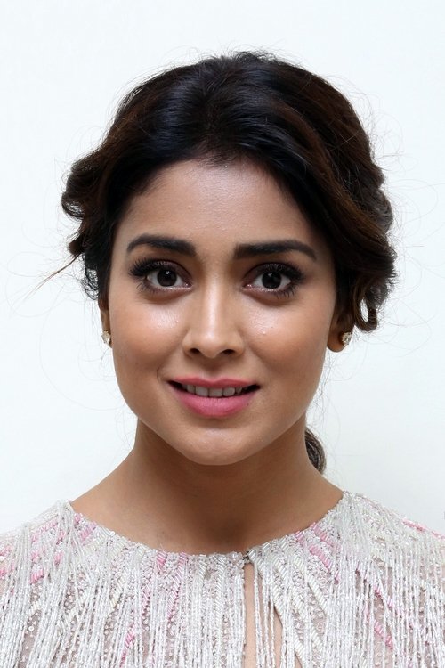 Shriya Saran portrait