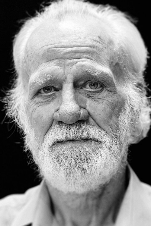 Leon Russom portrait