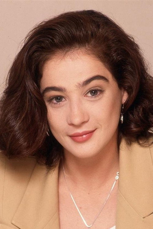 Moira Kelly portrait
